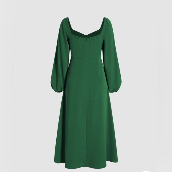 Green Solid Ruched Long Sleeve Split Midi Dress - Picture 2 of 4